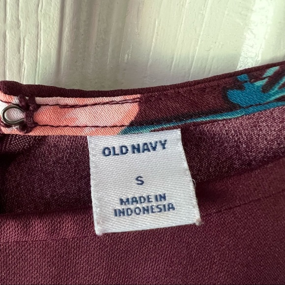 Old Navy Burgundy Floral Dress, Size Small (women’s) - Picture 8 of 8